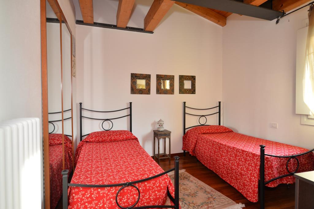 B&B Corte Barbieri Dolce ภายนอก รูปภาพ